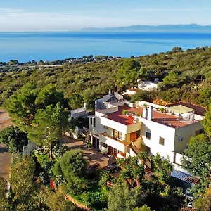  Bed and breakfast Bella Salmagi - Surya Sardinia Holidays & Yoga Italia